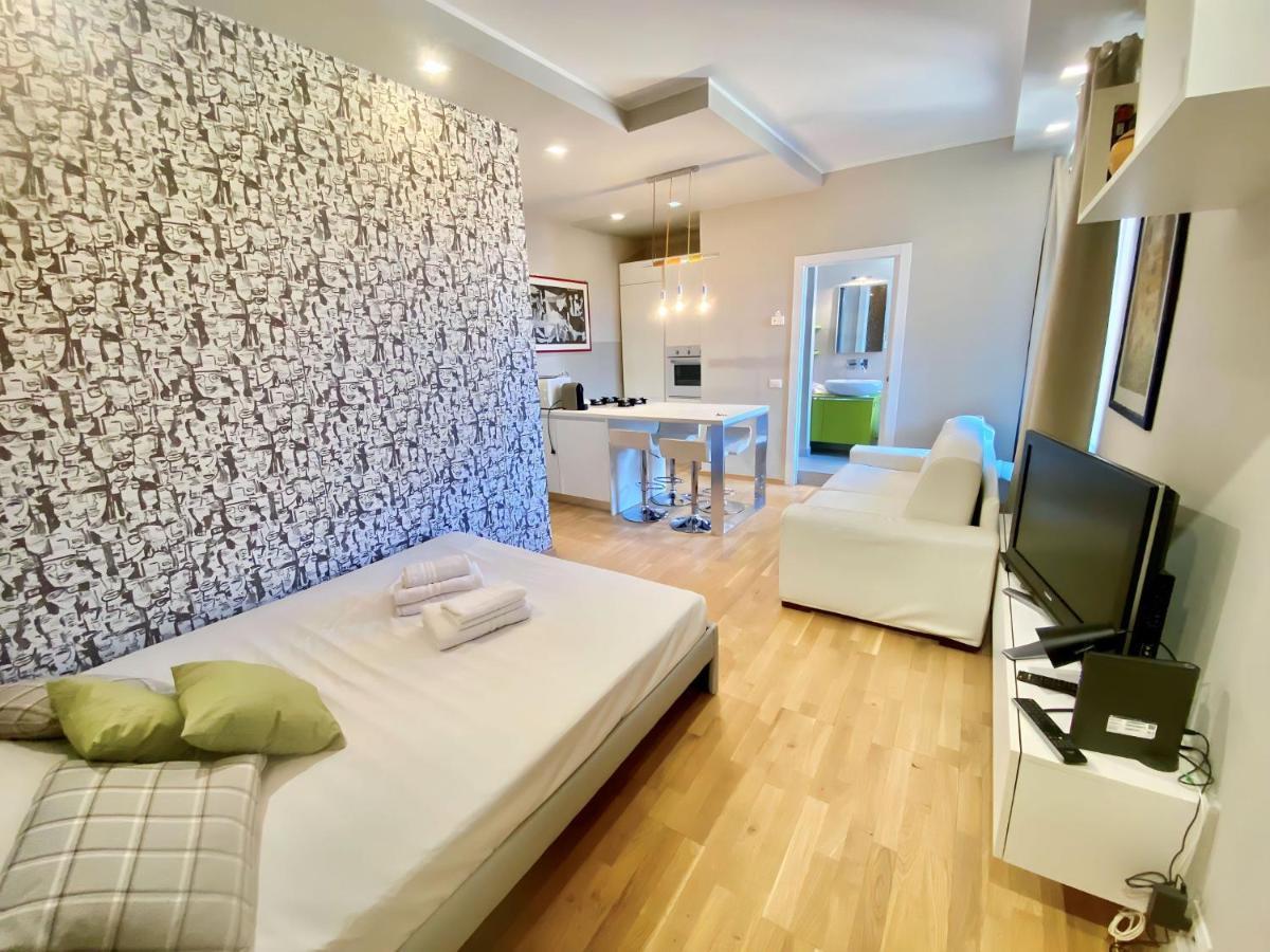 Viale Umbria Colorful And Cosy Studio Appartamento Milano